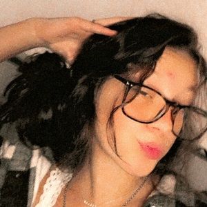 Meet your Posher, Addison